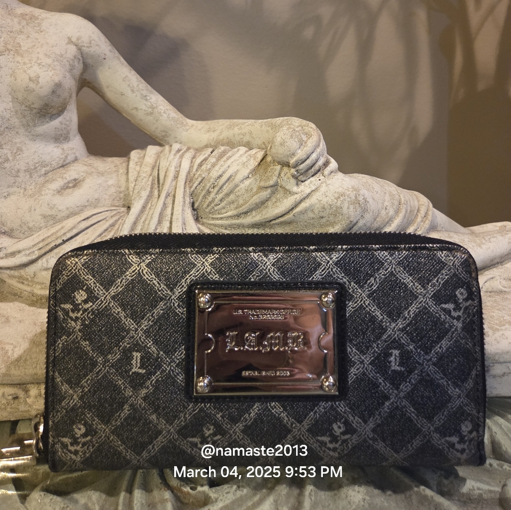 L.A.M.B. Gwen Stefani Zip Around Wallet In Black Silver Grey Leather Designer 98